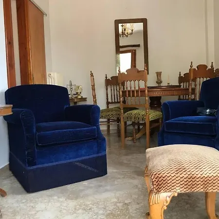 Velia Guesthouse Kalavryta Exterior photo