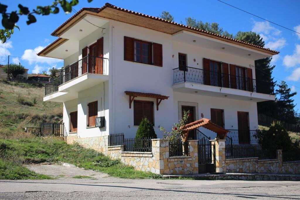 Velia Apartment Kalavryta