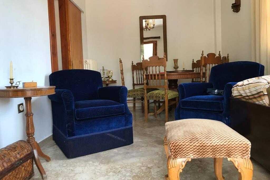 Velia Apartment